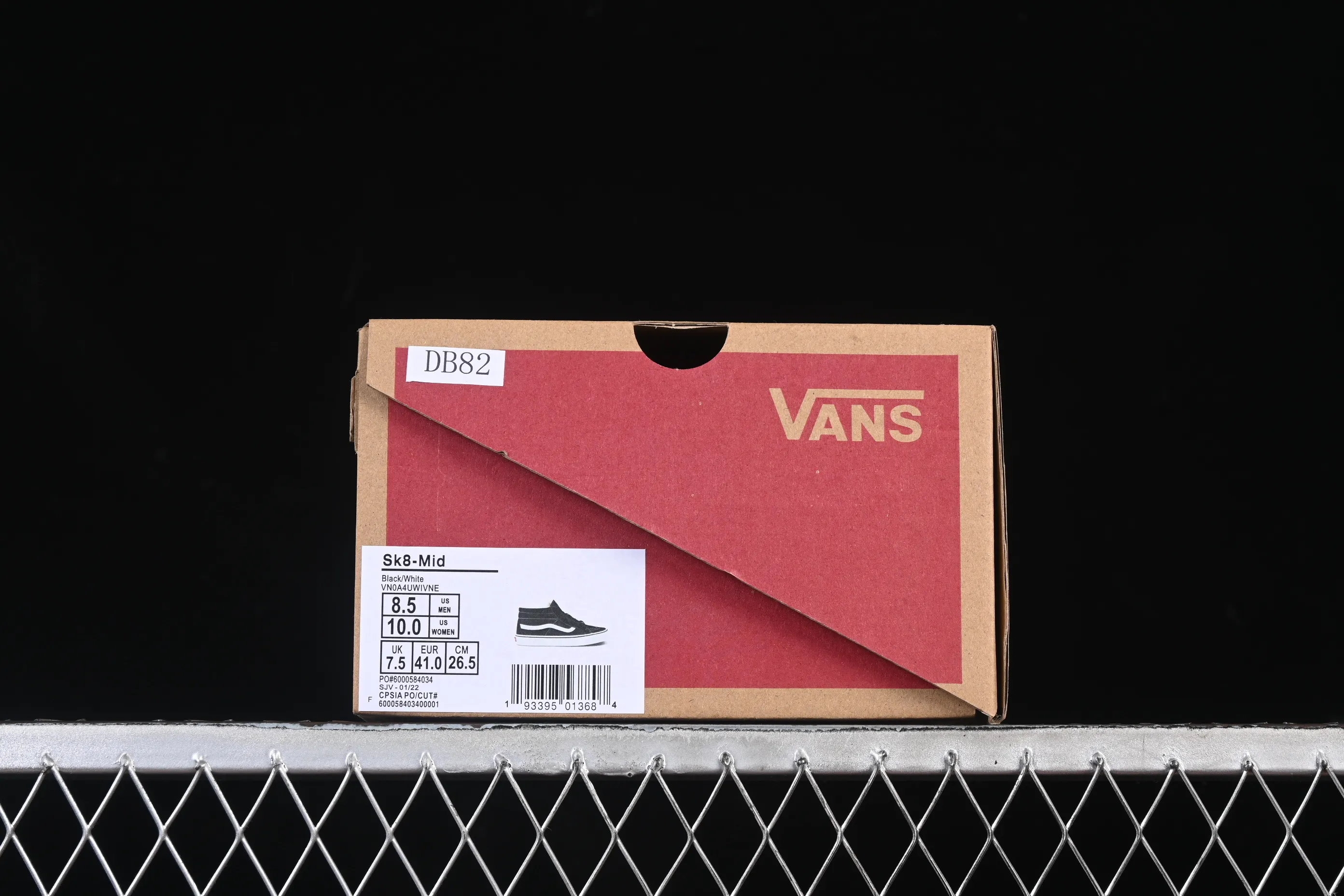 All categories Vans Vans series Vans Mid Vans Sk8-Mid Vans China casual skateboard shoes VN0A4UWIVNE